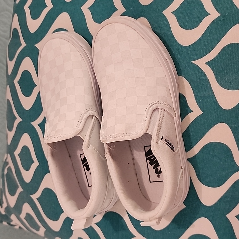 Classic Slip-On Checkerboard Vans